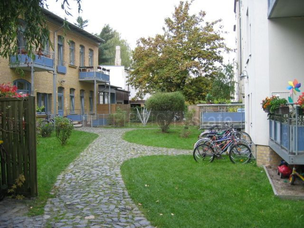 Ansicht Innenhof mit Hinterhaus
