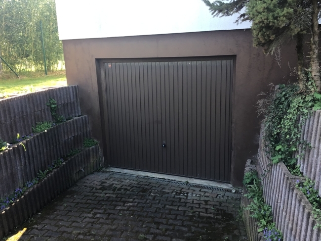 Tiefgaragenzufahrt