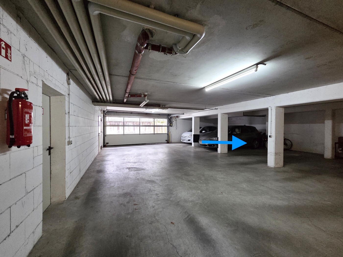 Tiefgaragenstellplatz