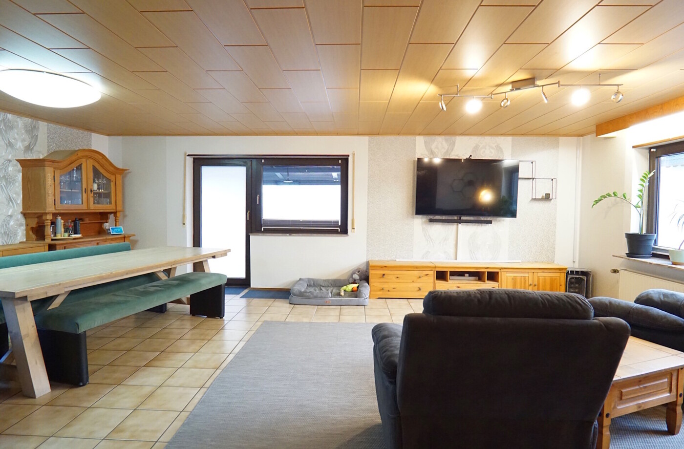 Wohnung 2 / Wohn-/Esszimmer