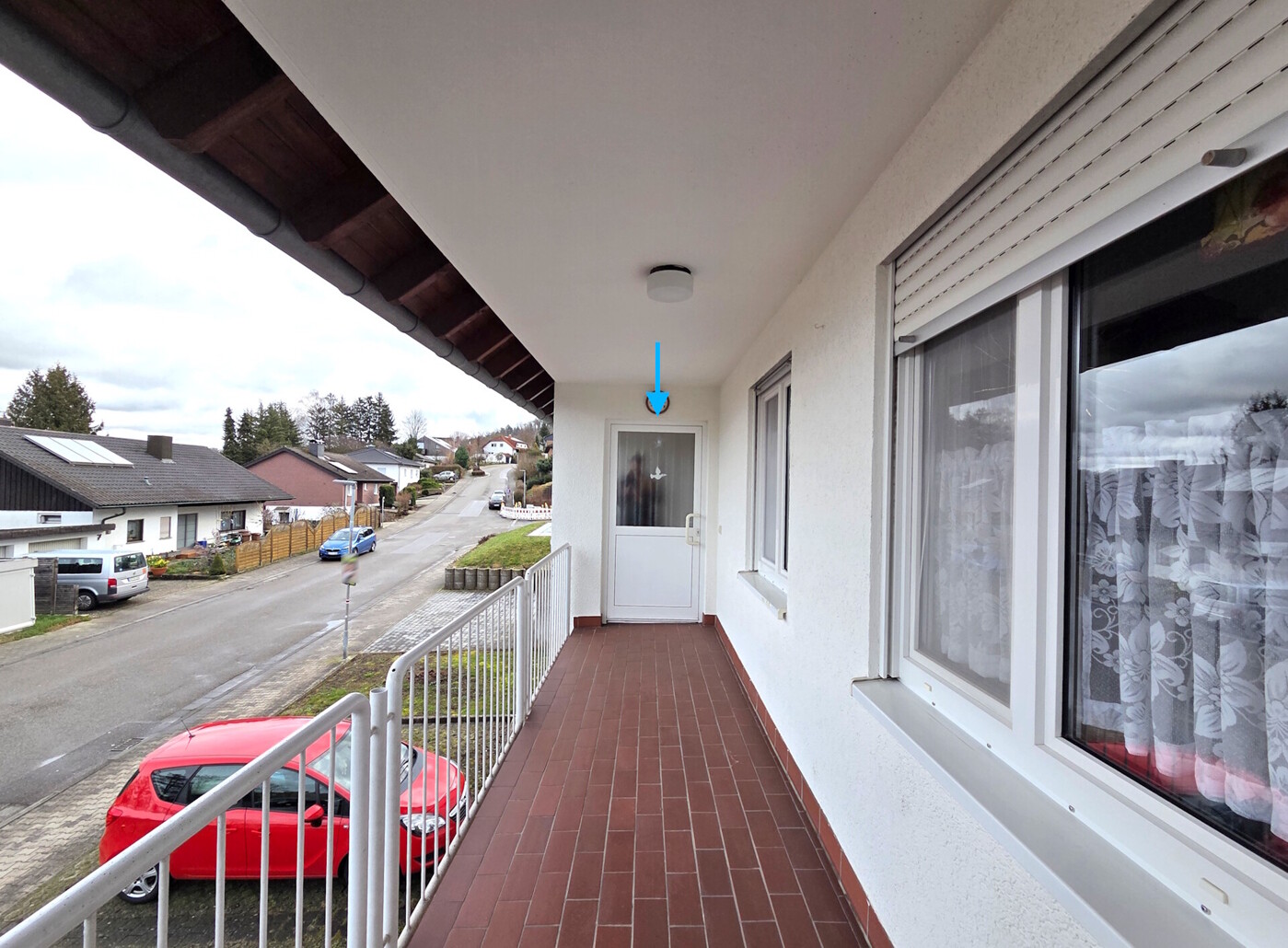 Wohnungseingang / Laube