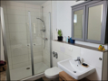 Duschbad mit Fenster