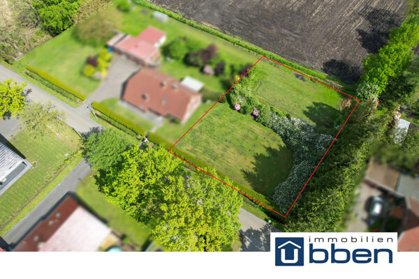 Blick auf das Grundstück 