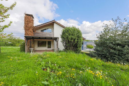 Rückansicht und Garten