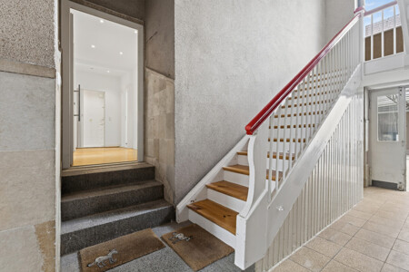 Vorderhaus Eingangsbereich