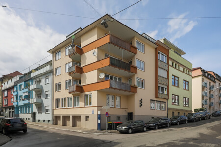 Straßenansicht