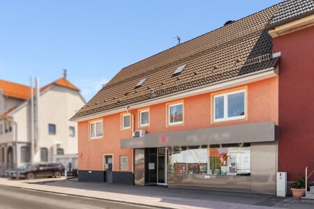 Straßenansicht