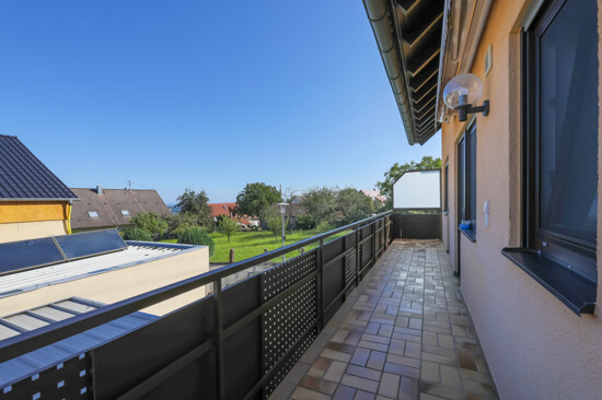 Balkon EG