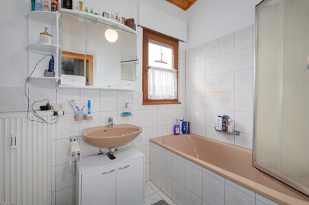 Badezimmer Wohnung OG