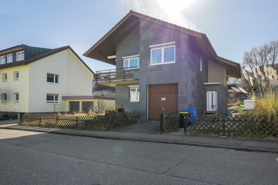 Straßenansicht