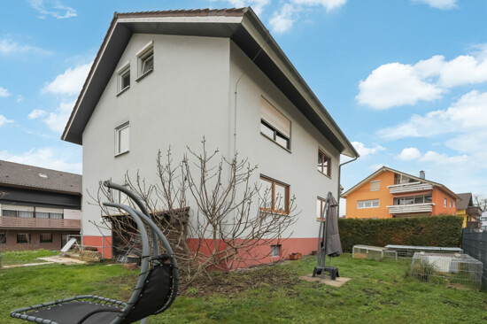 Rückansicht und Garten