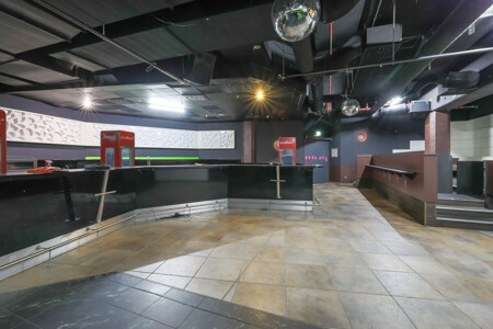 Tanzfläche und Bar Raum 3