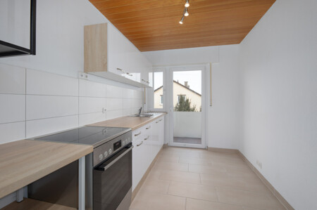 Küche mit Küchenzeile