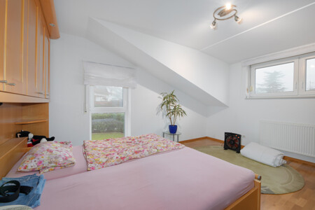 Schlafzimmer DG