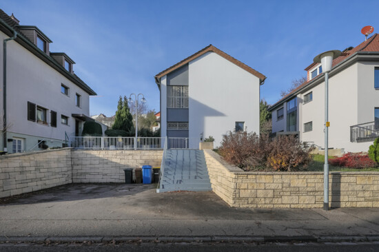 Straßenansicht