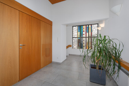 Flur und Zugang Küche OG