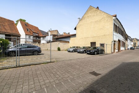 Parkplatz Kelterstr. 19