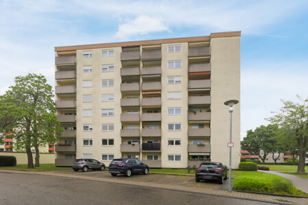 Straßenansicht