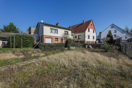 Rückansicht und garten