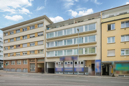 Straßenansicht