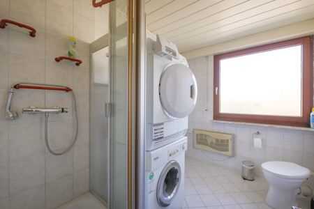 Badezimmer DG