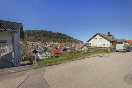 Straßenansicht