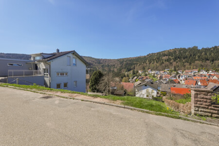 Straßenansicht