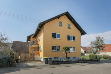 Straßenansicht