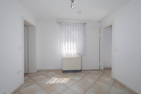 Durchgangszimmer EG