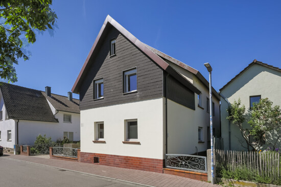 Straßenansicht