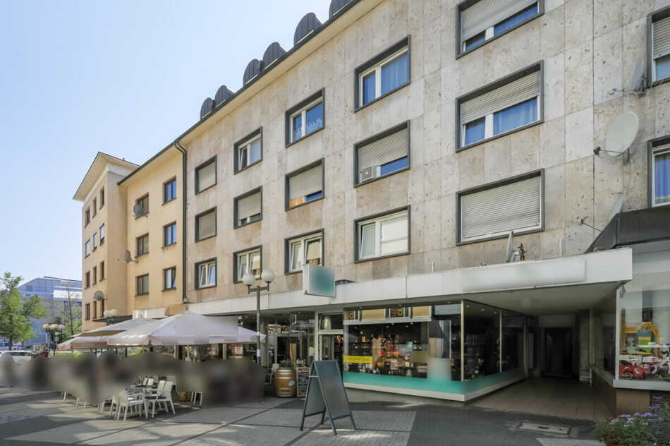 Straßenansicht