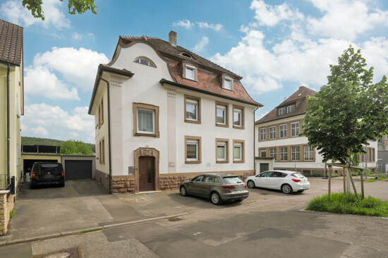 Straßenansicht