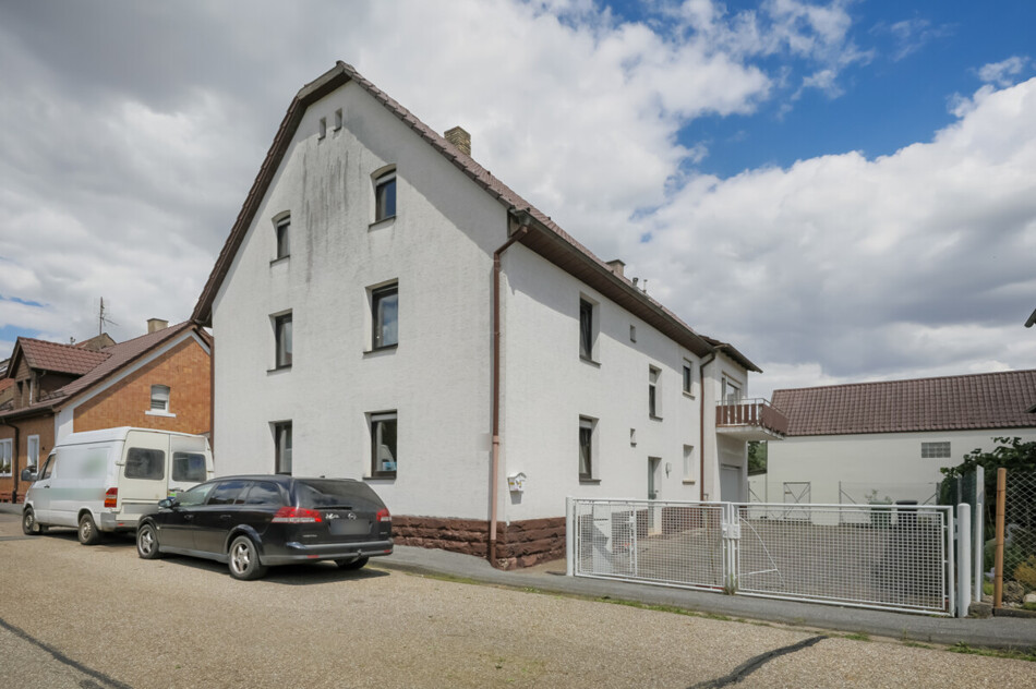 Straßenansicht