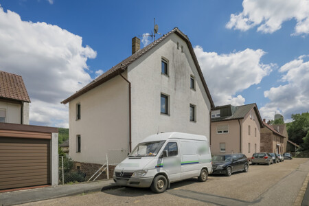 Straßenansicht