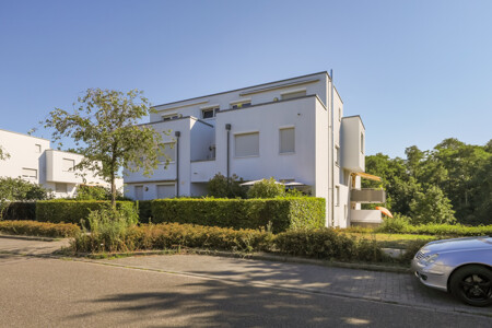 Straßenansicht