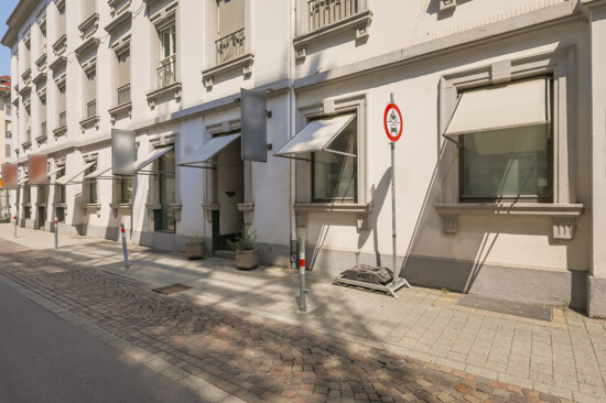 Straßenansicht Einheit rechts