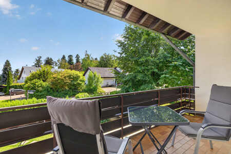 großer Balkon