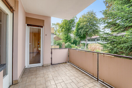 Balkon EG