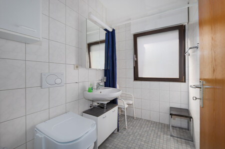 Badezimmer EG