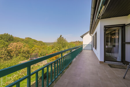 Balkon EG