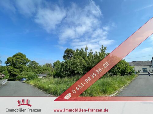 Grundstück von der Strasse