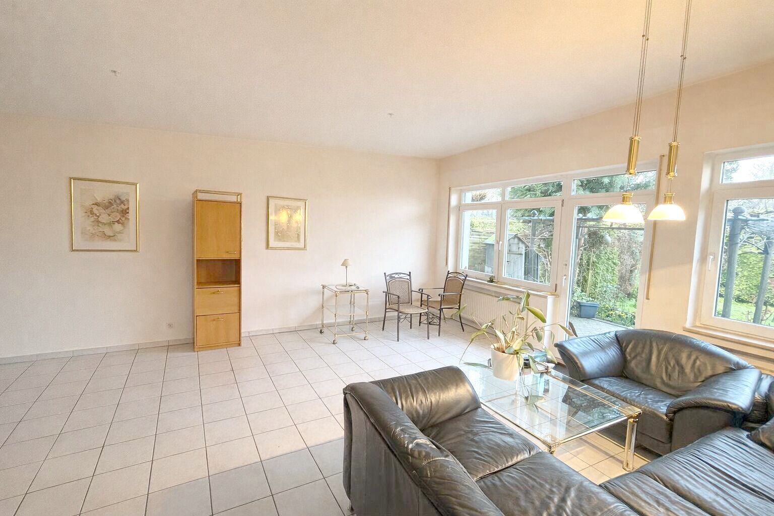 Zuhause im Grünen: Doppelhaushälfte in Trier-Ruwer mit sonnigem Garten - Foto 3