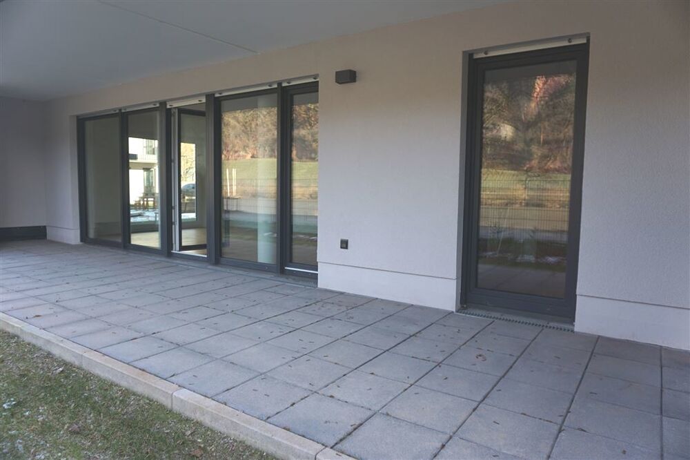 Trier: Stilvolle 2-ZKB in direkter Mosellage – großzügige Terrasse & hochwertige Einbauküche inklusive - Foto 4