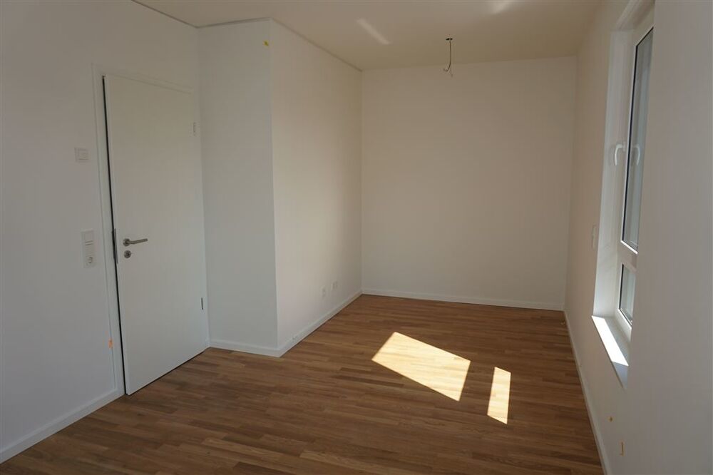 Exklusives Penthouse mit Dachterrasse & Moselblick – hochwertige Einbauküche inklusive - Photo 1