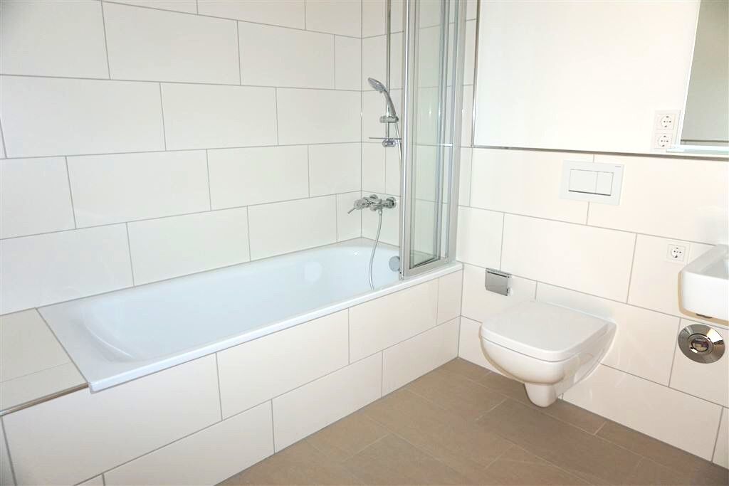 Moderne 2-Zimmer-Wohnung mit traumhaftem Moselblick in Trier - Photo 4