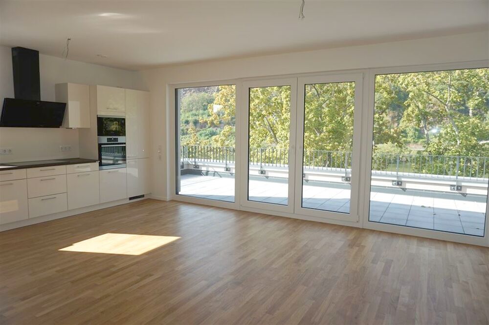 Exklusives Penthouse mit 2 Schlafzimmern, EBK und Dachterrasse mit Moselblick - Photo 3