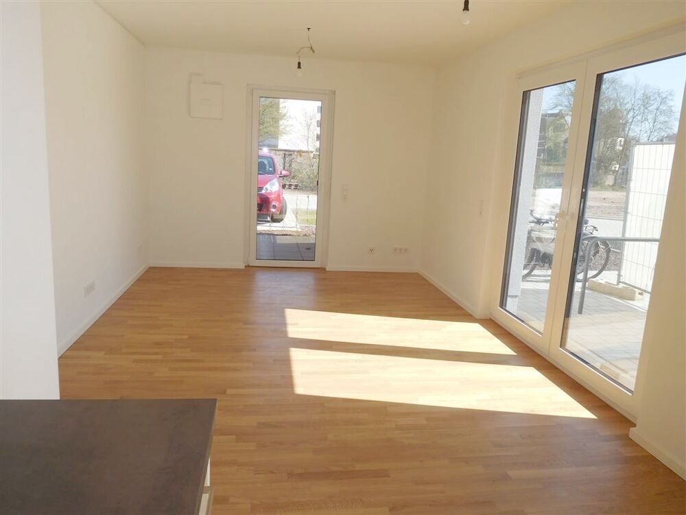 Moderne 2-Zimmer-Wohnung mit Einbauküche, Terrasse und Kellerraum - Photo 2