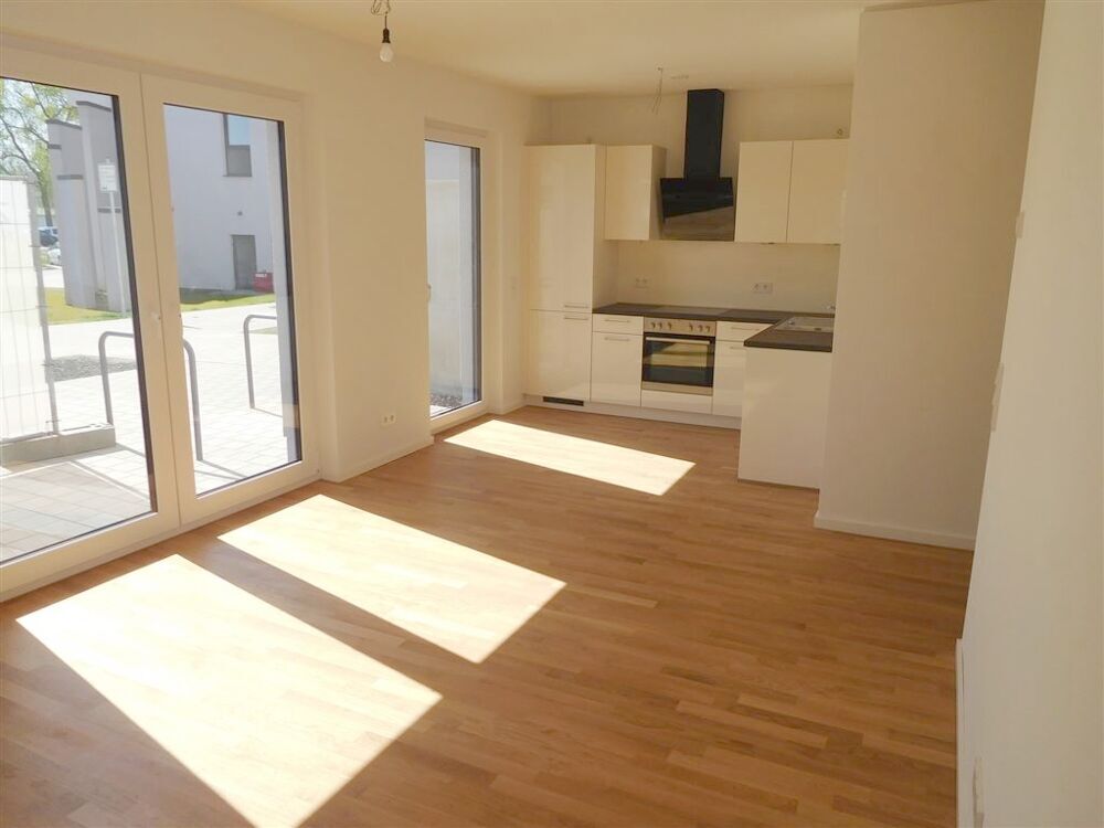 Moderne 2-Zimmer-Wohnung mit Einbauküche, Terrasse und Kellerraum - Photo 1