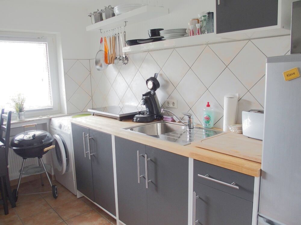 Luxusappartement in Top-Lage mit Parkett, Einbauküche VB und eigenem Eingang... - Photo 5