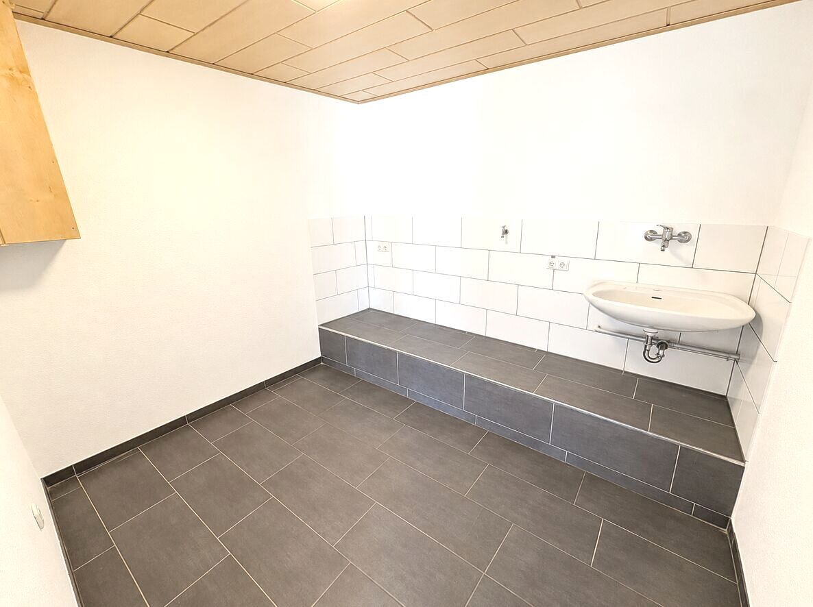 Großzügiges, kernsaniertes Einfamilienhaus mit 170 m² Wohnfläche in Preist - Foto 1